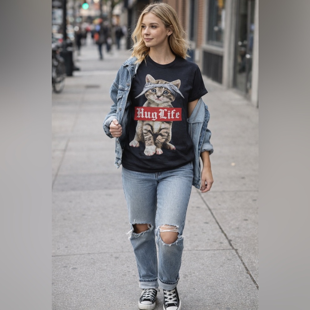 DOM Hug Life Kitten Graphic T-Shirt navy blue Size S Cute Funny Cat Tee